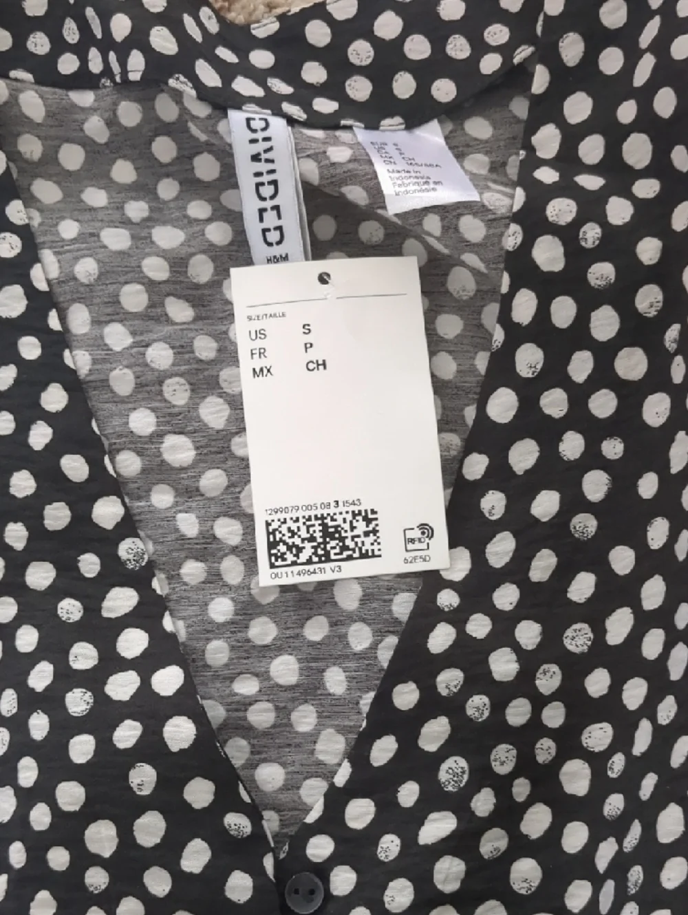 H&M Black V-Neck Polka Dot Peplum Blouse